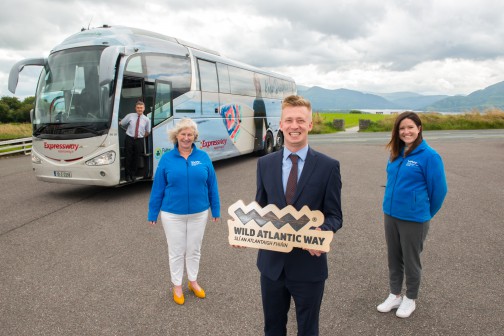 Pictured: Bus Éireann driver Tim Murphy, Josephine O ‘Driscoll, Programme Manager, Wild Atlantic Way, Fáilte Ireland, Aled Williams, Bus Éireann, Senior Operations Manager in the Southern region and Erin Bottomley, Project Support, Wild Atlantic Way, Fáilte Ireland